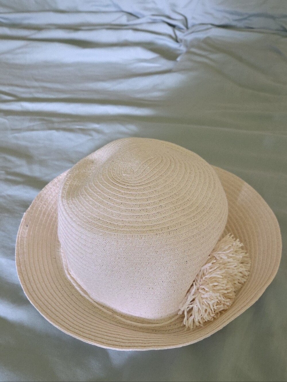 Women's Cream Straw Sun Hat with Pom Accent